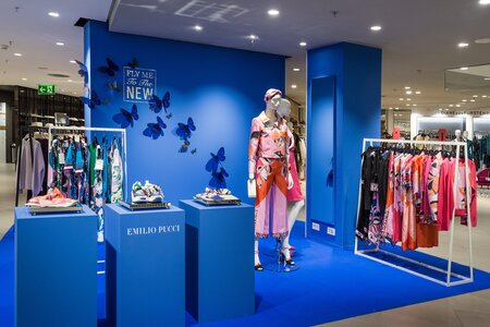 Colourful FLY ME TO THE NEW Campaign at Jelmoli