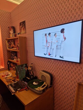 Le Bon Marche Rive Gaugche ‘Rock’n’Drôle’ Event