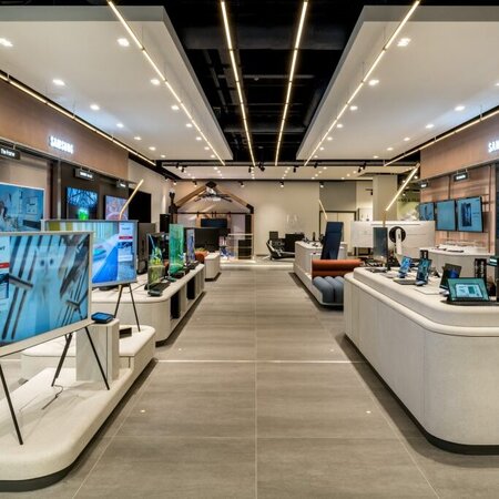 Selfridges' New Samsung Space