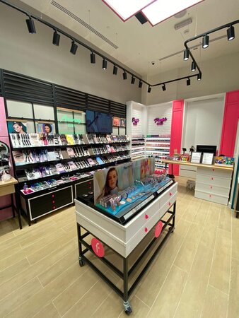 Flormar opens at Doha Festival City