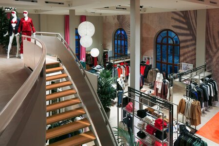 Coin Department Store Opens Florence store