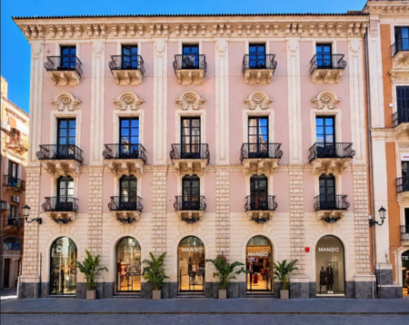Coin department store – Opening of the First Mango Stores