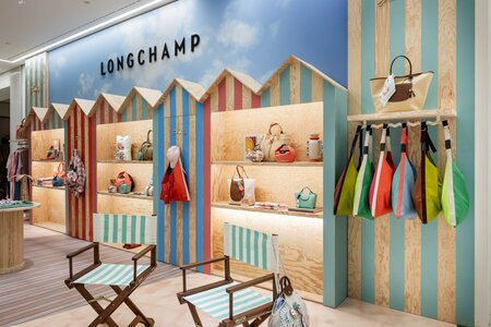 Alsterhaus Longchamp Pop-up and Windows